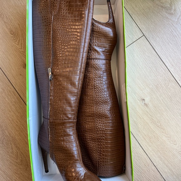 Sam Edelman Fraya Brown Boot - Picture 6 of 7